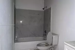 3954 NW 182nd Ln, Miami Gardens, FL 33055 - Photo 7