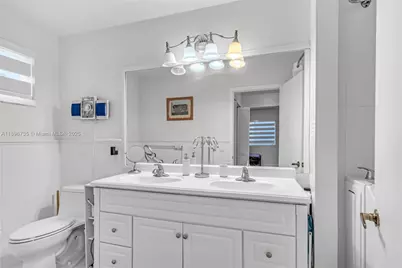 18536 NW 56th Pl, Miami Gardens, FL 33055 - Photo 21