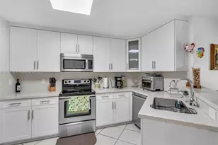 18536 NW 56th Pl, Miami Gardens, FL 33055 - Photo 11