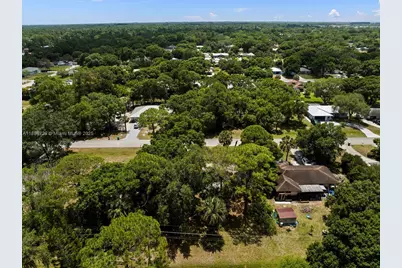 7502 Bayard Rd, Fort Pierce, FL 34951 - Photo 37