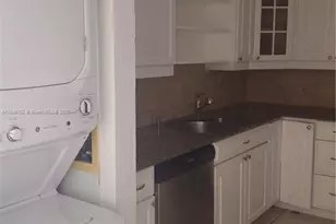 290 174th St, Sunny Isles Beach, FL 33160 - Photo 7