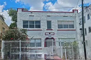 977 SW 5th St, Miami, FL 33130 - Photo 1