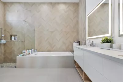 3502 N Ashwood Cir N, Hollywood, FL 33312 - Photo 41