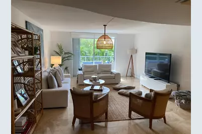 210 Sea View Dr #312, Key Biscayne, FL 33149 - Photo 3