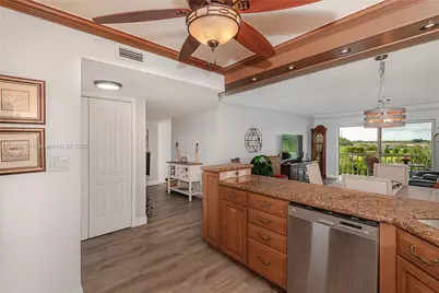 4800 Hillcrest Ln #501, Hollywood, FL 33021 - Photo 9