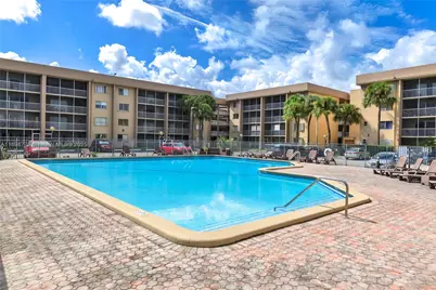 17000 NW 67th Ave #230, Hialeah, FL 33015 - Photo 35