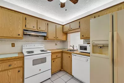 17000 NW 67th Ave #230, Hialeah, FL 33015 - Photo 19