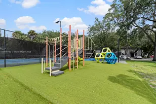 4235 N University Dr, Sunrise, FL 33351 - Photo 25