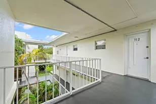 4235 N University Dr, Sunrise, FL 33351 - Photo 7