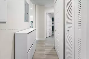 7805 NW 104th Ave, Doral, FL 33178 - Photo 13