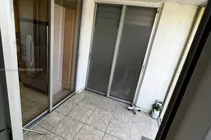 17890 W Dixie Hwy 421 Hwy, North Miami Beach, FL 33160 - Photo 23