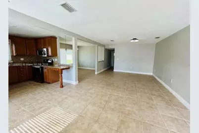 3147 Trevino Terrace #1, Punta Gorda, FL 33983 - Photo 3