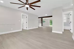 462 Muskegon Ave N, Fort Myers, FL 33905 - Photo 3