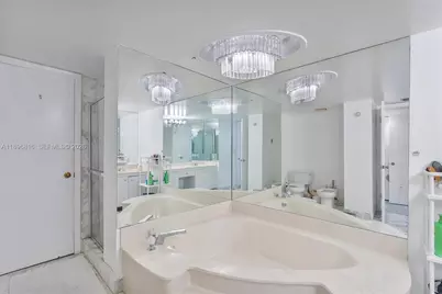 4000 Towerside Ter #402, Miami, FL 33138 - Photo 31