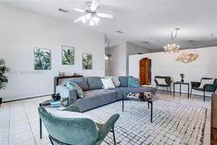 1181 NW 173rd Ave, Pembroke Pines, FL 33029 - Photo 7