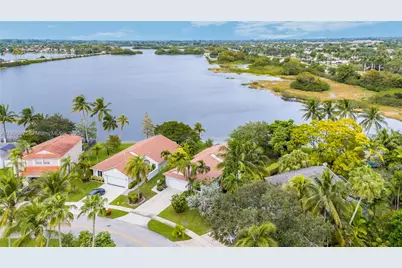 1181 NW 173rd Ave, Pembroke Pines, FL 33029 - Photo 23