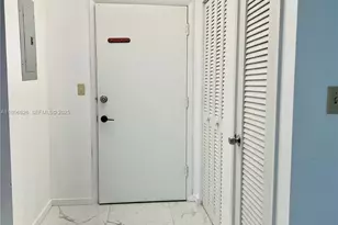 1710 NE 191st St, Miami, FL 33179 - Photo 5