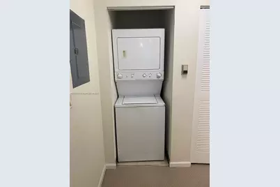 185 SE 14th Ter #1411, Miami, FL 33131 - Photo 7