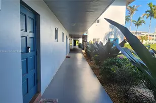 981 Hillcrest Ct, Hollywood, FL 33021 - Photo 3