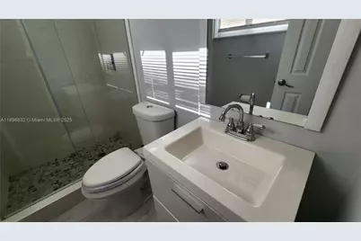 981 Hillcrest Ct #114, Hollywood, FL 33021 - Photo 15