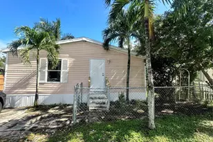 22844 Tradewind Rd, Boca Raton, FL 33428 - Photo 1