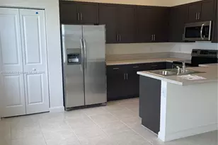 20588 NE 5th Pl, Miami, FL 33179 - Photo 3