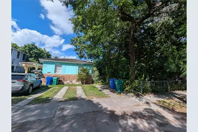 1871 NW 18th Ter, Miami, FL 33125 - Photo 5