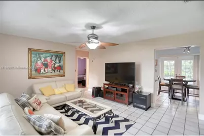 6270 SW 18th Ct, North Lauderdale, FL 33068 - Photo 7