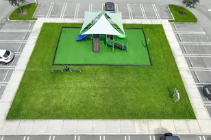 7865 NW 104th Ave, Doral, FL 33178 - Photo 25