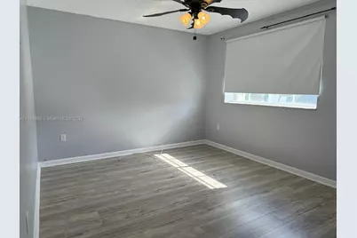 12149 NW 34th St, Sunrise, FL 33323 - Photo 7