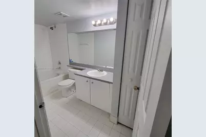 711 SW 111th Way #301, Pembroke Pines, FL 33025 - Photo 17