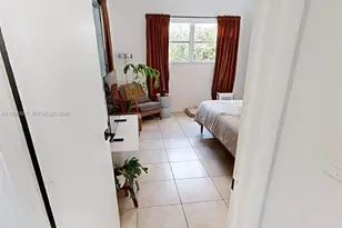 281 NE 112th St, Miami, FL 33161 - Photo 13