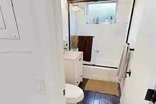 281 NE 112th St, Miami, FL 33161 - Photo 21