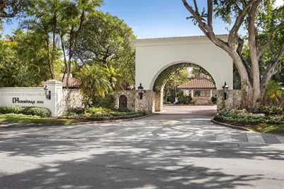 2000 S Bayshore Dr #4, Coconut Grove, FL 33133 - Photo 41