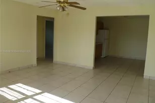 2117 Liberty St, Hollywood, FL 33020 - Photo 3