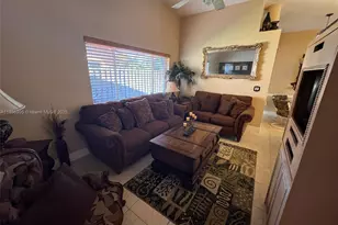 705 SE 3rd Ln, Dania Beach, FL 33004 - Photo 3