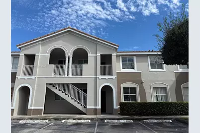 1651 SE 28th Ct #202, Homestead, FL 33035 - Photo 1