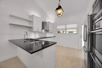 1100 El Rado St, Coral Gables, FL 33134 - Photo 13