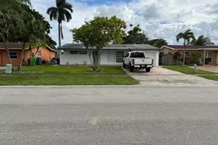 8600 NW 27th Pl, Sunrise, FL 33322 - Photo 1