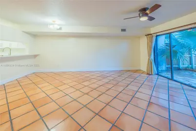 7890 SW 86th St #11, Miami, FL 33143 - Photo 5