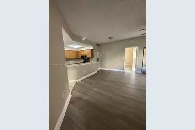 2445 SW 18th Ter #1002, Fort Lauderdale, FL 33315 - Photo 1