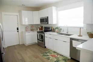 1274 SW 5th St, Miami, FL 33135 - Photo 9