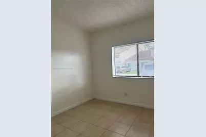 3629 W Inverrary Blvd W, Lauderhill, FL 33319 - Photo 9