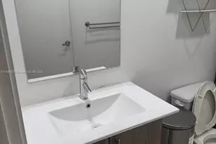 1152 NW 2nd St, Florida City, FL 33034 - Photo 3