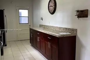 8750 SW 42nd Terrace, Miami, FL 33165 - Photo 7