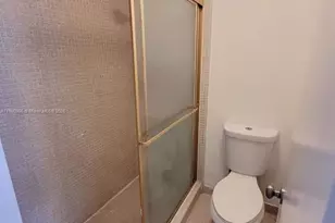 2025 NE 164th St, North Miami Beach, FL 33162 - Photo 15