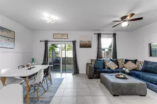 2659 SE 11th St, Homestead, FL 33035 - Photo 11