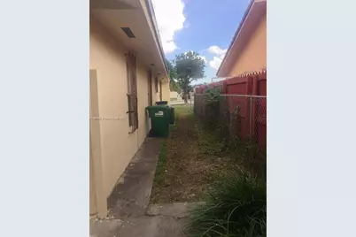 1236 SW 104th Ct, Miami, FL 33174 - Photo 17
