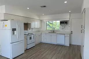 164 Venetian Dr, Islamorada, FL 33036 - Photo 13