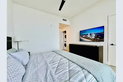 159 NE 6th St #4807, Miami, FL 33132 - Photo 25